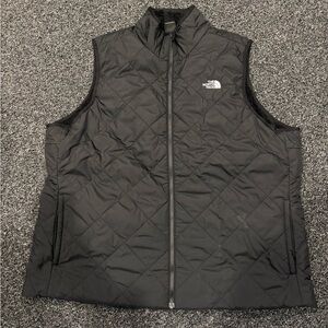 Women’s North Face vest